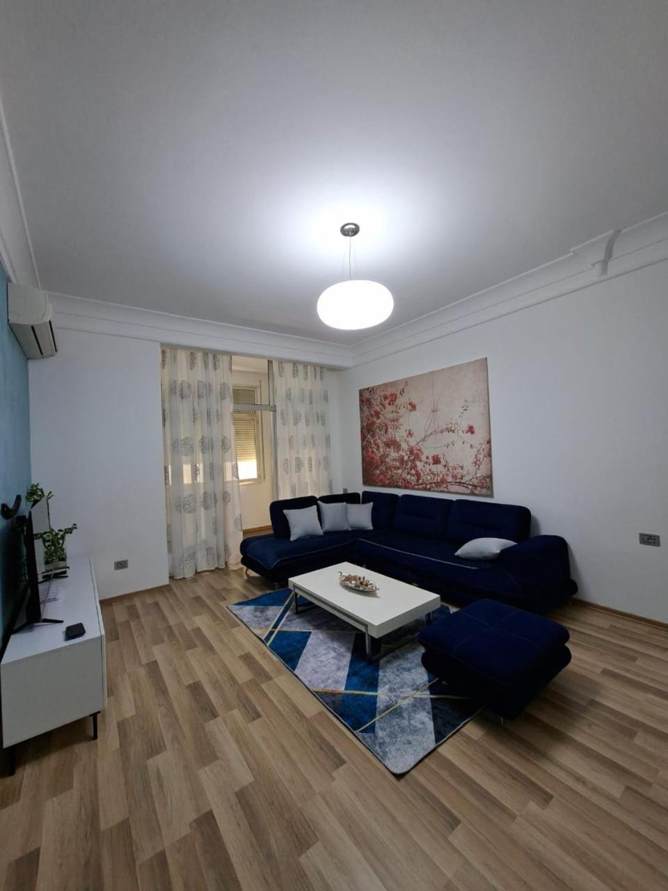 Peaky Hotel Durres Exterior photo