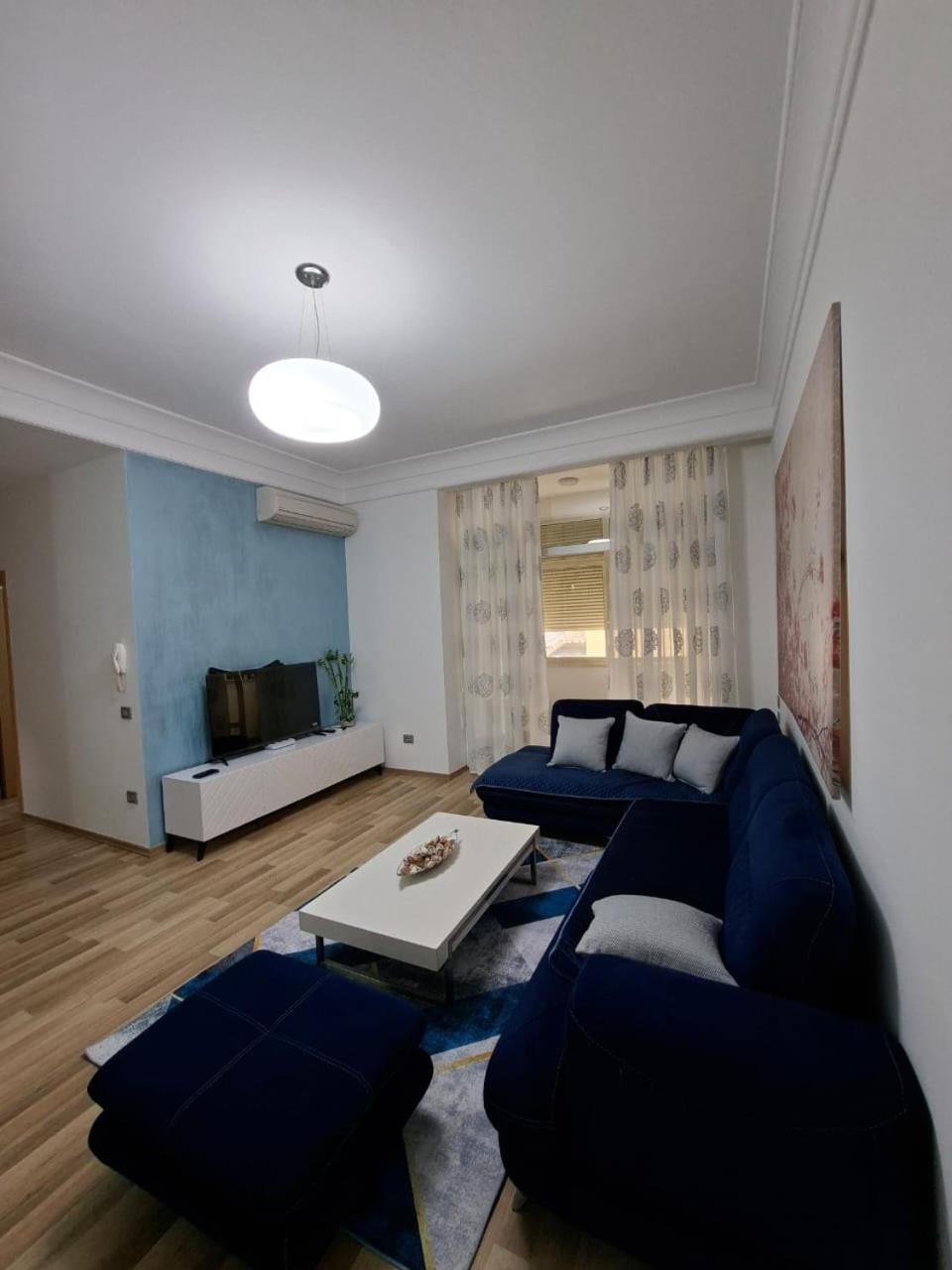 Peaky Hotel Durres Exterior photo